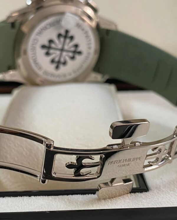 Patek Philippe Aquanaut White Gold - 2022 - 42.2 mm - Khaki Green Embossed Dial - 5968G-010 *FULL SET* - Image 8