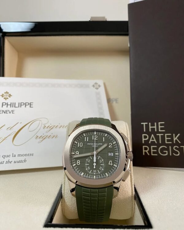 Patek Philippe Aquanaut White Gold - 2022 - 42.2 mm - Khaki Green Embossed Dial - 5968G-010 *FULL SET*