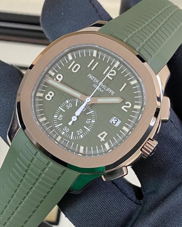 Patek Philippe Aquanaut White Gold - 2022 - 42.2 mm - Khaki Green Embossed Dial - 5968G-010 *FULL SET* - Image 2