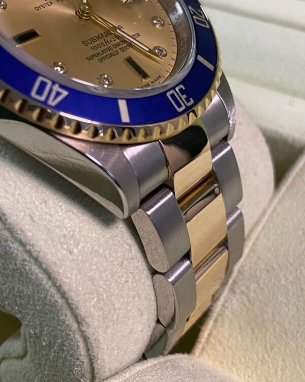 Rolex Steel and Yellow Gold Submariner Date - M serial - Pre Ceramic Bezel - Champagne Serti Dial - 16613 *FULL SET* - Image 3