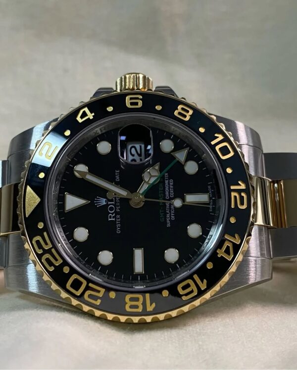 Rolex Steel and Yellow Gold GMT-Master II - V serial - Black Bezel - Black Dial - Oyster Bracelet - 116713LN *FULL SET* - Image 7