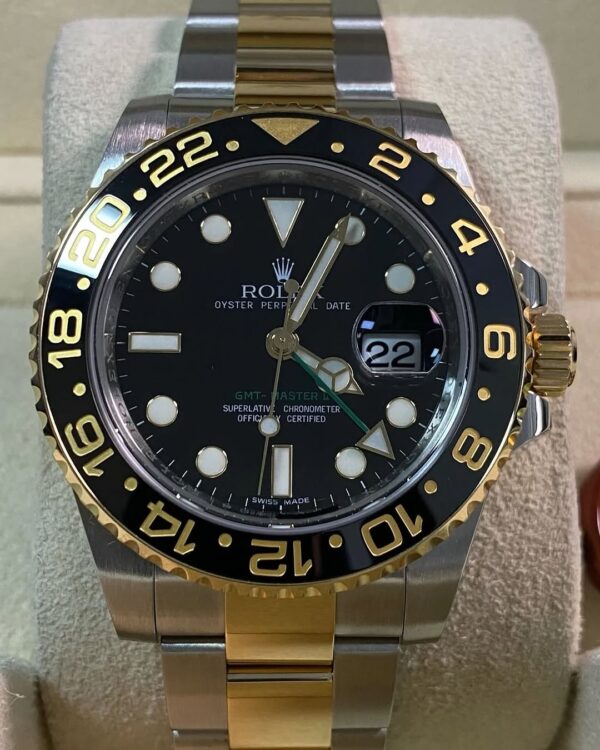 Rolex Steel and Yellow Gold GMT-Master II - V serial - Black Bezel - Black Dial - Oyster Bracelet - 116713LN *FULL SET* - Image 10