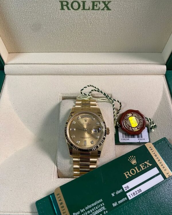 Rolex Yellow Gold Day-Date 36 - 2010 - Fluted Bezel - Factory Diamond Dial - President Bracelet - 118238 *FULL SET* - Image 8