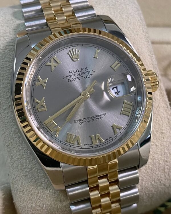 Rolex Steel and Yellow Gold Datejust 36 - V serial - Fluted Bezel - Silver Rhodium Roman Dial - Jubilee Bracelet - 116233 *FULL SET* - Image 4