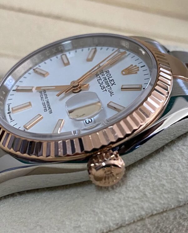 Rolex Steel and Everose Gold Datejust 36 - 2018 - Fluted Bezel - White Index Dial - Oyster Bracelet - 116231 *FULL SET* - Image 4