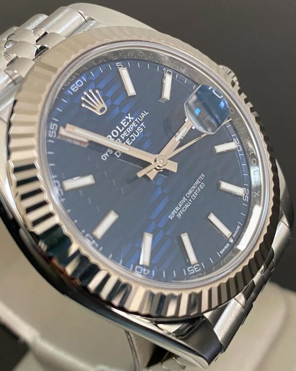 Rolex Steel Datejust 41 - 2023 - Fluted Bezel - Bright Blue Fluted-Motif Dial - Jubilee Bracelet - 126334 *FULL SET* - Image 2