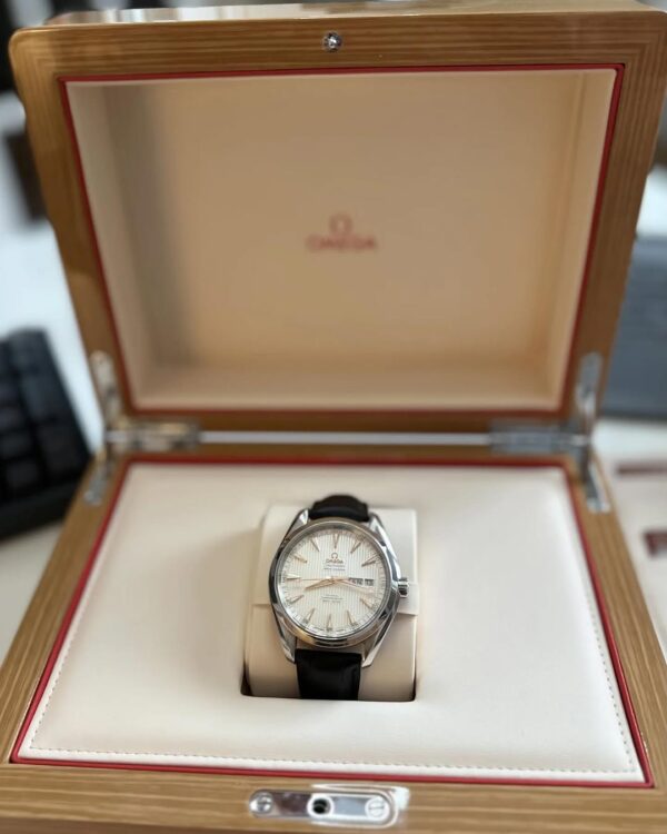 OMEGA Seamaster Aqua Terra 150M Co-axial Chronometer Annual Calendar 43mm