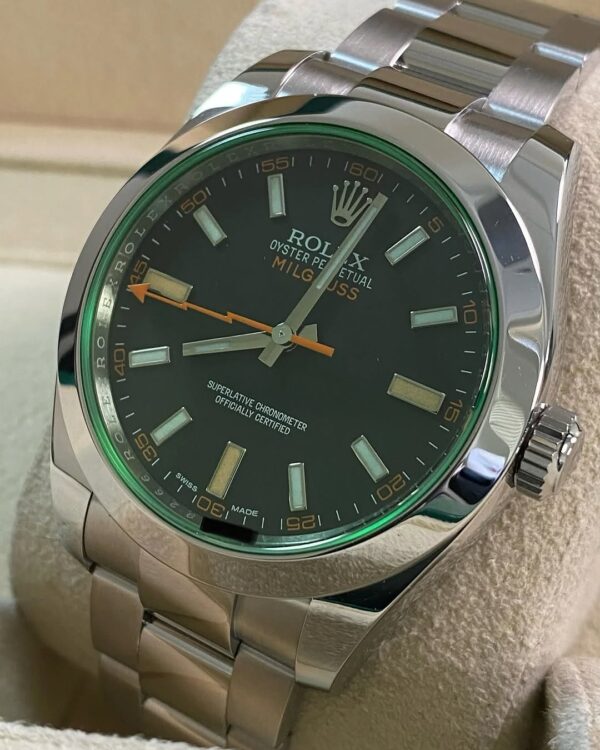 Rolex Milgauss - 2019 - Black Dial - Green Crystal - 116400GV *FULL SET* - Image 6