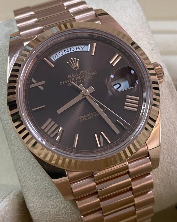 Rolex Everose Gold Day-Date 40 - 2016 - Fluted Bezel - Chocolate Roman Dial - President Bracelet - 228235 *UNPOLISHED* - Image 3