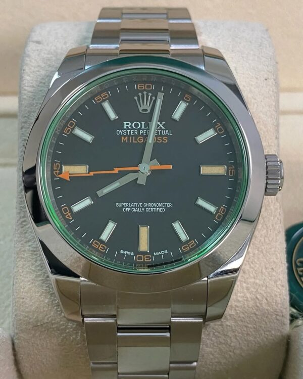 Rolex Milgauss - 2019 - Black Dial - Green Crystal - 116400GV *FULL SET* - Image 8