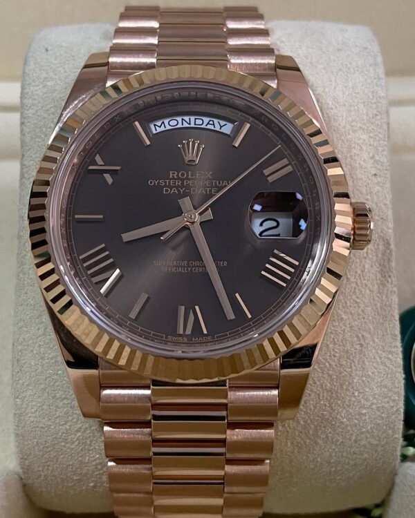 Rolex Everose Gold Day-Date 40 - 2016 - Fluted Bezel - Chocolate Roman Dial - President Bracelet - 228235 *UNPOLISHED* - Image 2