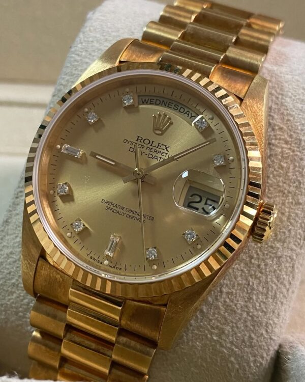 Rolex Yellow Gold Day-Date 36 - X serial - Fluted Bezel - Champagne Diamond Dial - President Bracelet - 18238 *UNPOLISHED* - Image 13