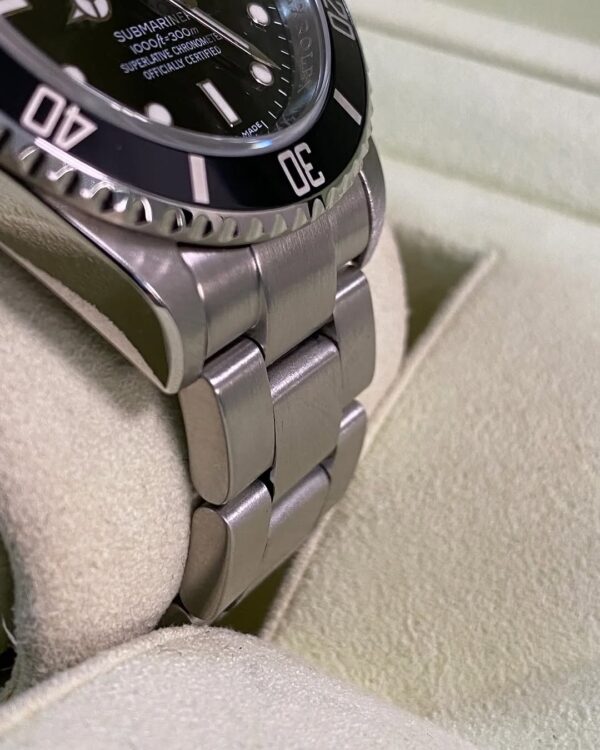 Rolex Steel Submariner Date - 2008 - Pre-Ceramic Bezel - Black Dial - 16610 *FULL SET* - Image 8