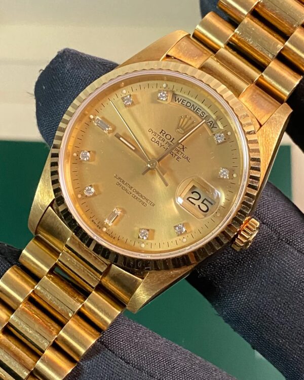 Rolex Yellow Gold Day-Date 36 - X serial - Fluted Bezel - Champagne Diamond Dial - President Bracelet - 18238 *UNPOLISHED* - Image 9