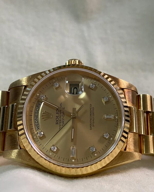 Rolex Yellow Gold Day-Date 36 - X serial - Fluted Bezel - Champagne Diamond Dial - President Bracelet - 18238 *UNPOLISHED* - Image 2