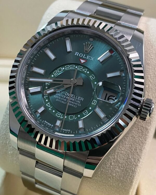 Rolex Steel Sky-Dweller - 2025 - Mint Green Dial - Oyster Bracelet - 336934 *FULL SET* - Image 12