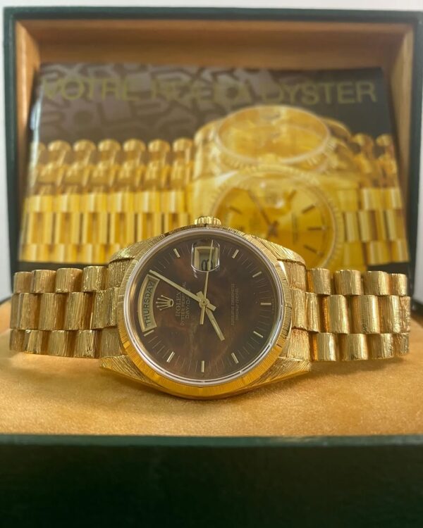 Rolex Yellow Gold Day-Date 36 - 1987 - Fluted Bezel - Wood Dial - Florentine Finish President Bracelet - 18038