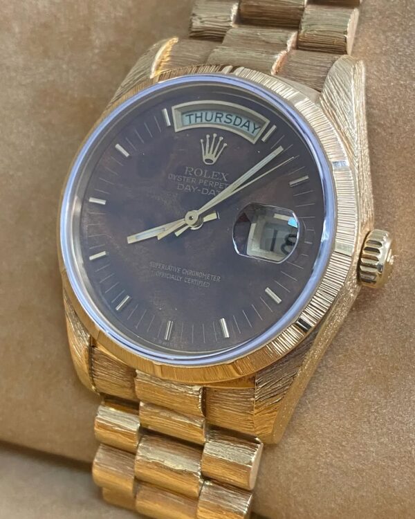 Rolex Yellow Gold Day-Date 36 - 1987 - Fluted Bezel - Wood Dial - Florentine Finish President Bracelet - 18038 - Image 2