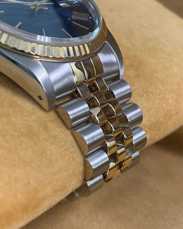 Rolex Steel and Yellow Gold Datejust 36 - N serial - Fluted Bezel - Blue Index Dial - Jubilee Bracelet - 16233 - Image 7