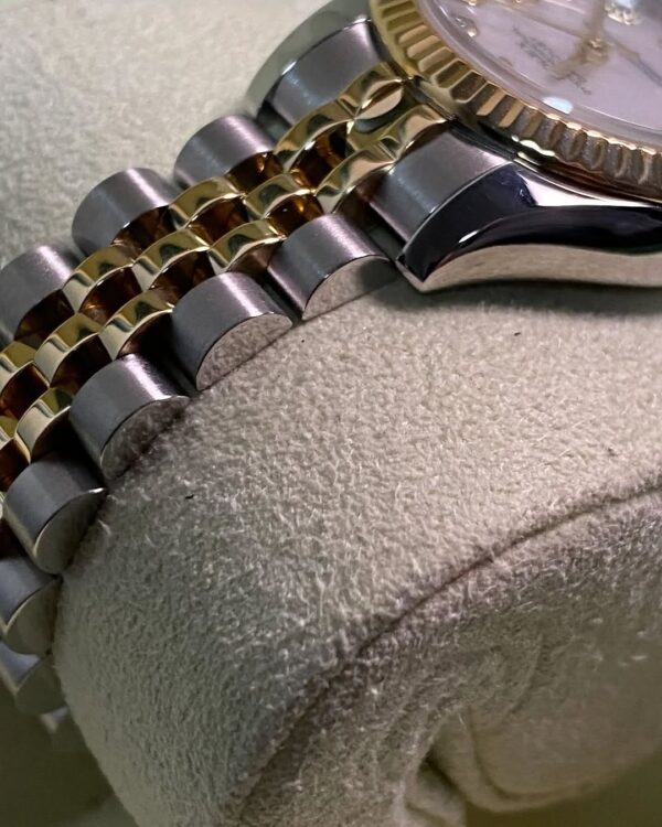 Rolex Yellow Gold and Steel Lady-Datejust - 2008 - Fluted Bezel - Mother-of-Pearl Diamond Dial - Jubilee Bracelet - 179173 *FULL SET* - Image 8