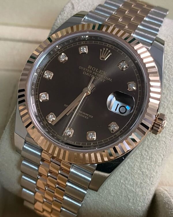 Rolex Steel and Everose Gold Datejust 41 - 2024 - Fluted Bezel - Chocolate Diamond Dial - Jubilee Bracelet - 126331 - Image 2