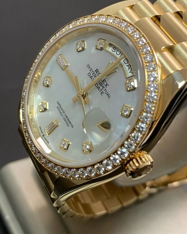 Rolex White Gold Day-Date 36 - 2022 - Diamond Bezel - Mother-of-Pearl Diamond Dial - President Bracelet - 128348RBR - Image 9