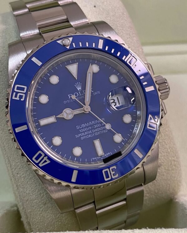 Rolex White Gold Submariner Date - 2010 - “Smurf” - 116619LB *FULL SET* - Image 5