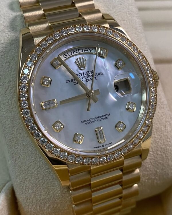 Rolex White Gold Day-Date 36 - 2022 - Diamond Bezel - Mother-of-Pearl Diamond Dial - President Bracelet - 128348RBR - Image 8