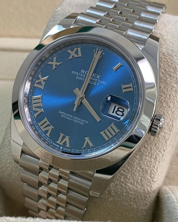 Rolex Steel Datejust 41 - 2025 - Smooth Bezel -Azzurro Blue Roman Dial - Jubilee Bracelet - 126300 *FULL SET* - Image 9