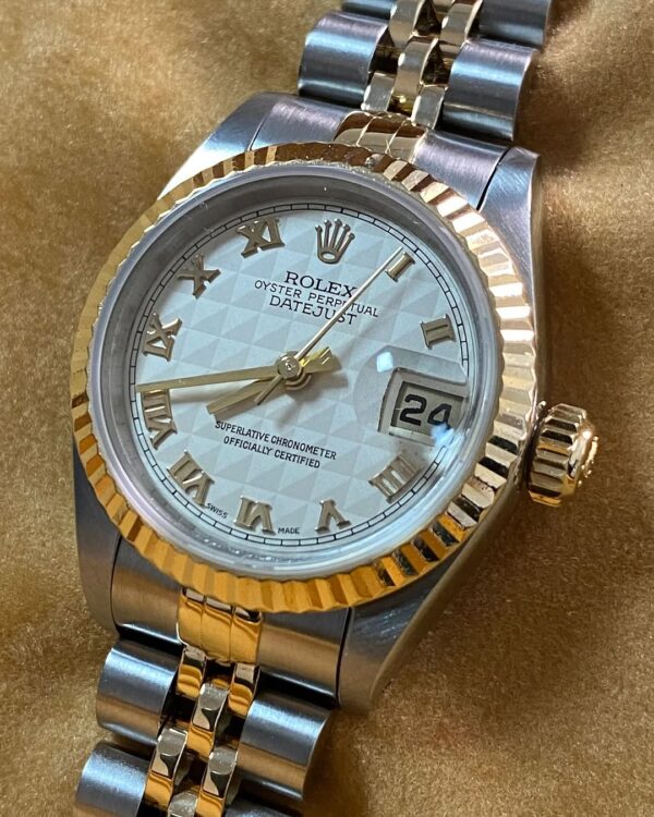 Rolex Steel & Yellow Gold Lady-Datejust - E serial - Fluted Bezel - Ivory Pyramid Roman Dial - Jubilee Bracelet - 69173 *FULL SET* - Image 13