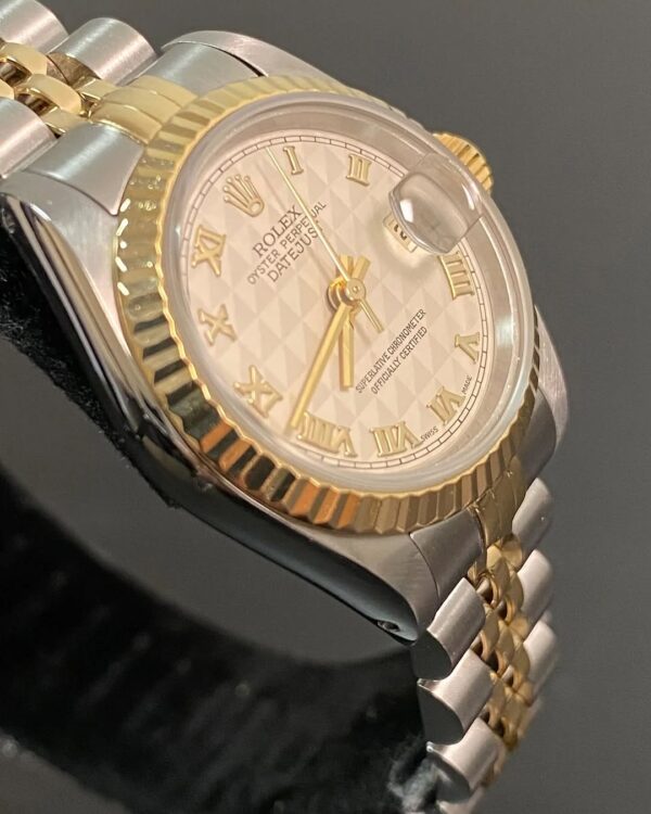 Rolex Steel & Yellow Gold Lady-Datejust - E serial - Fluted Bezel - Ivory Pyramid Roman Dial - Jubilee Bracelet - 69173 *FULL SET* - Image 8