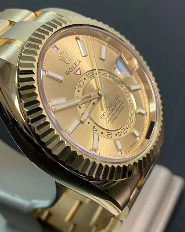 Rolex Yellow Gold Sky-Dweller - 2021 - Fluted Bezel - Champagne Index Dial - Oyster Bracelet - 326938 *FULL SET* - Image 4