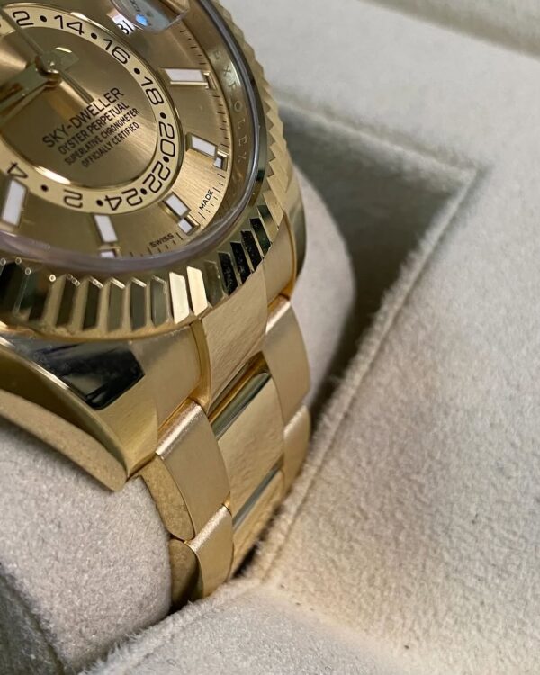 Rolex Yellow Gold Sky-Dweller - 2021 - Fluted Bezel - Champagne Index Dial - Oyster Bracelet - 326938 *FULL SET* - Image 3