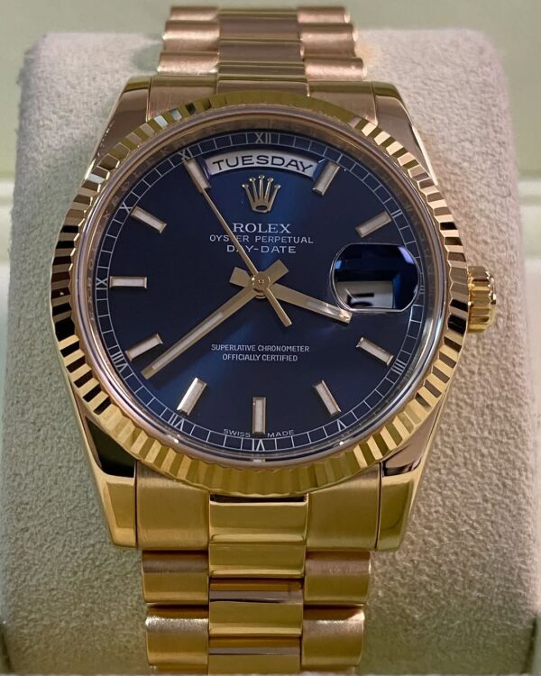 Rolex Yellow Gold Day-Date 36 - M serial - Fluted Bezel - Blue Index Dial - President Bracelet - 118238 - Image 5