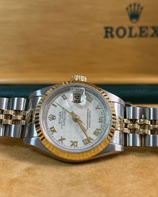 Rolex Steel & Yellow Gold Lady-Datejust - E serial - Fluted Bezel - Ivory Pyramid Roman Dial - Jubilee Bracelet - 69173 *FULL SET* - Image 3